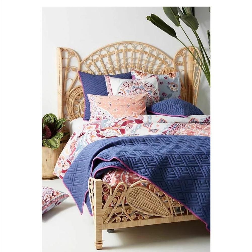 Anthroplogie Altura 2 Standard Pillow Shams NEW